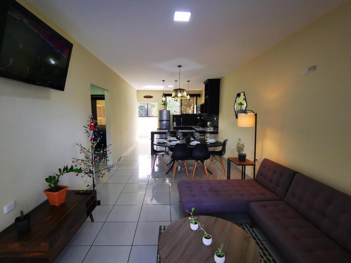 Loky'S Apartments La Fortuna Extérieur photo